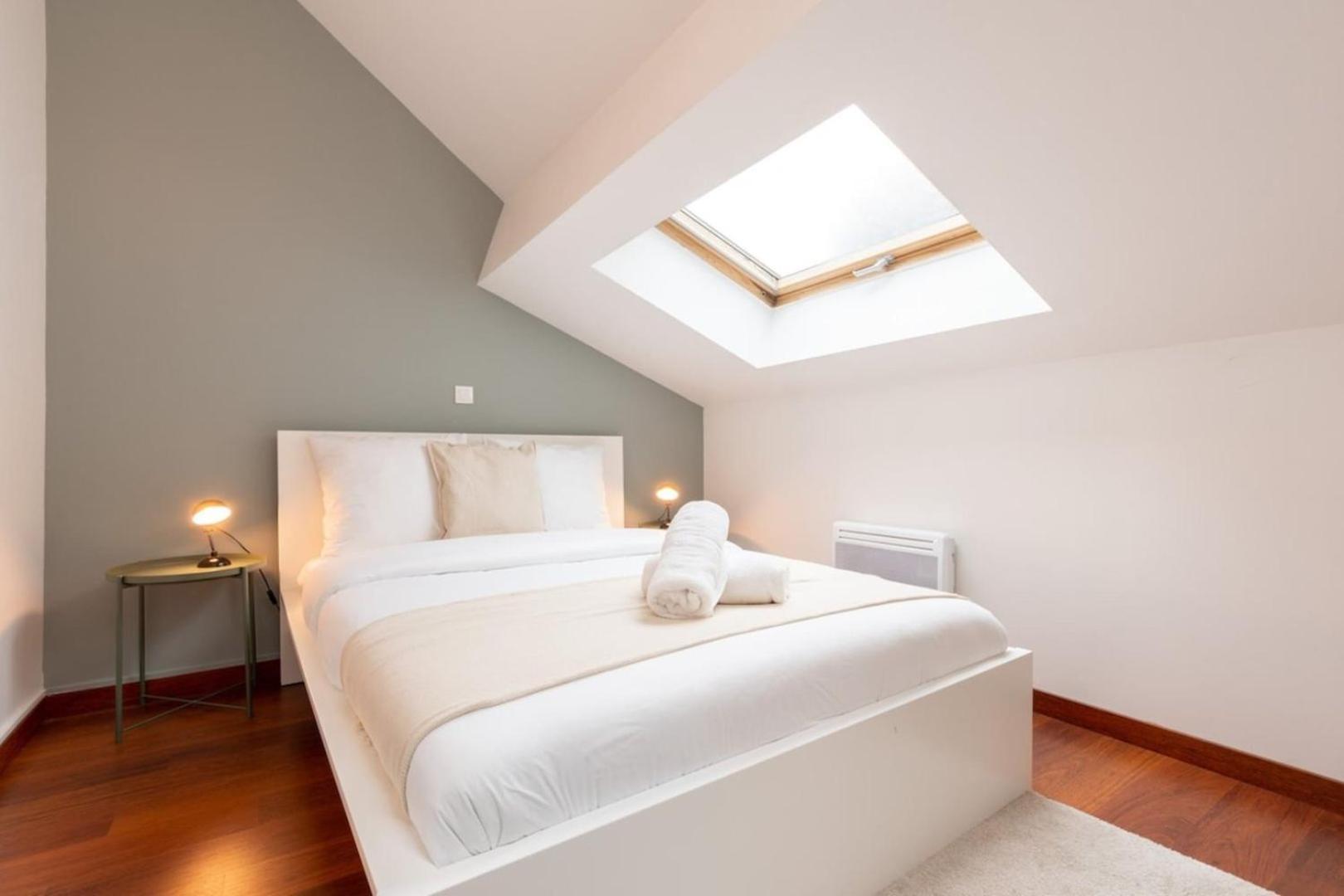 Lille Center - 4 Bedroom Duplex Apartment! Exterior foto